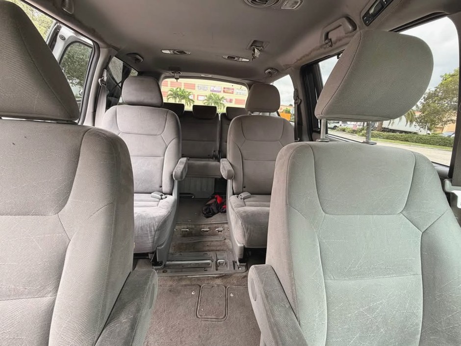 2010 Honda Odyssey Touring Minivan