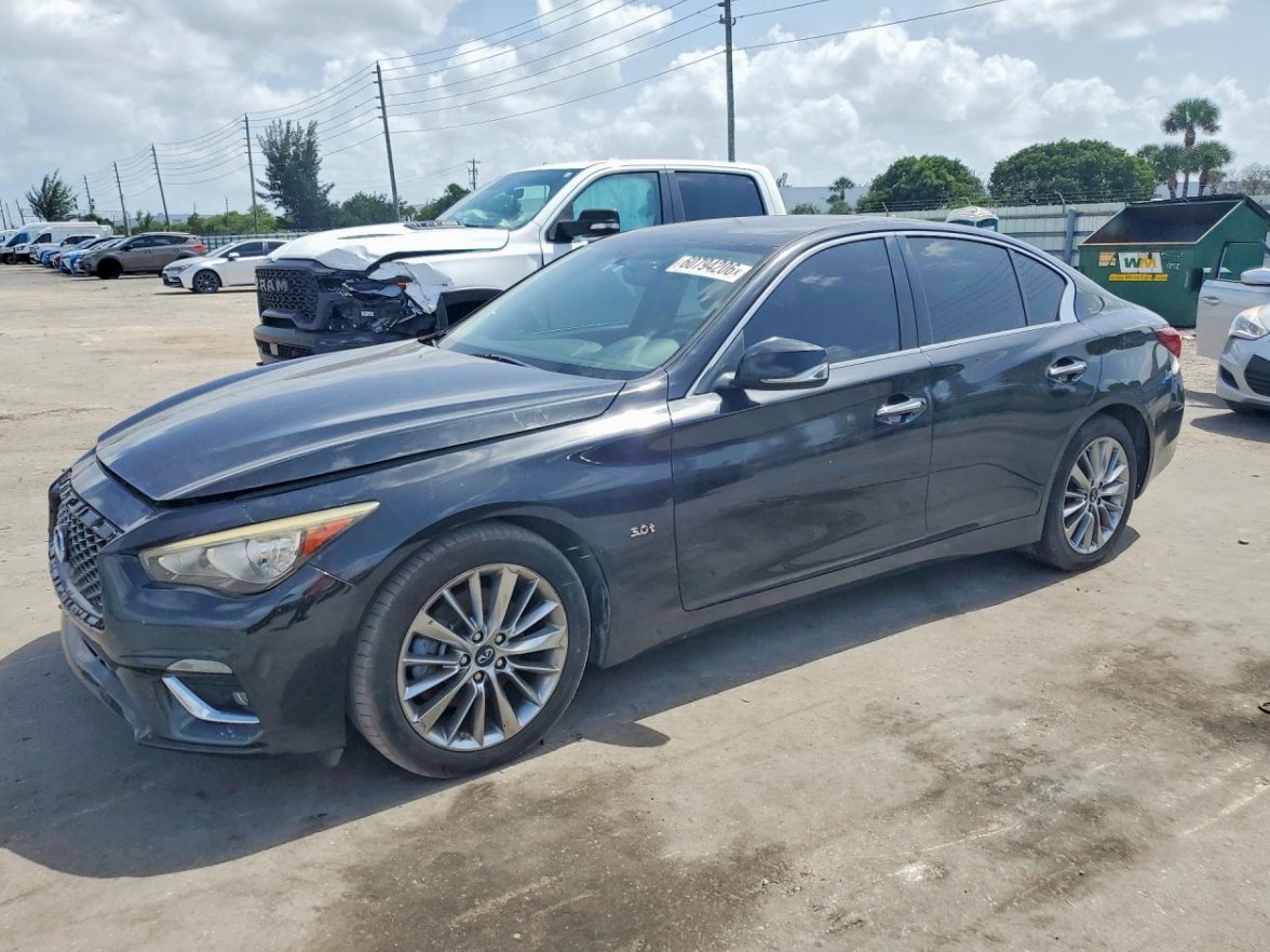 2016 Infiniti Q50