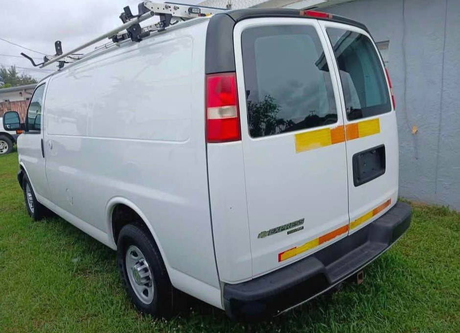 2012 Chevrolet Express 2500 cargo