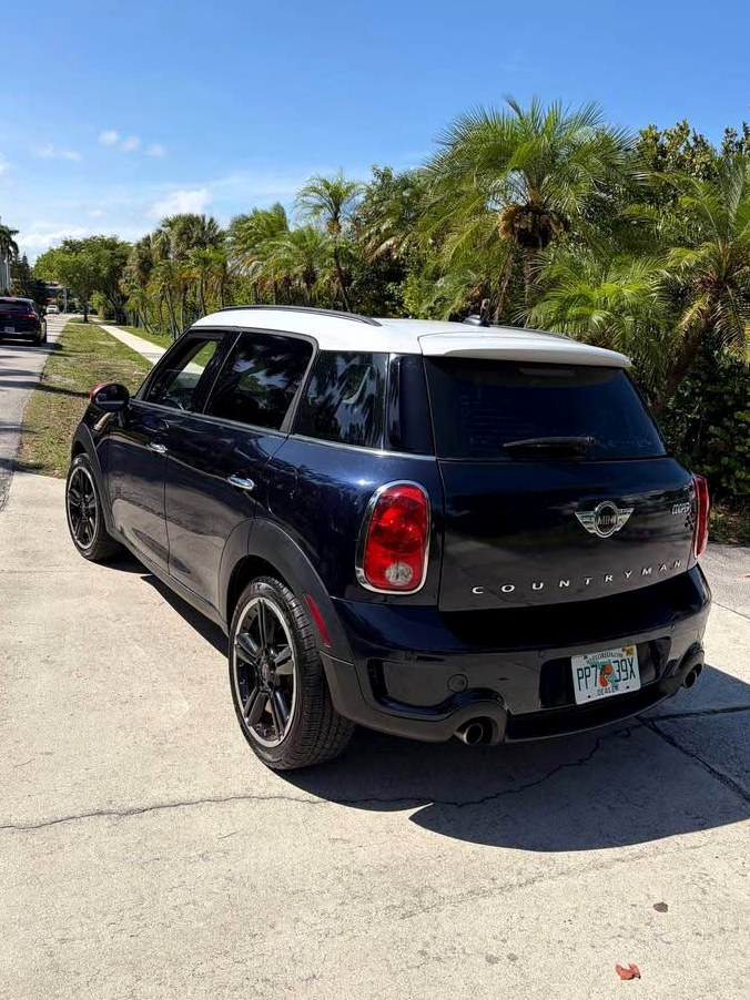 2016 Mini Countryman Cooper Hatchback
