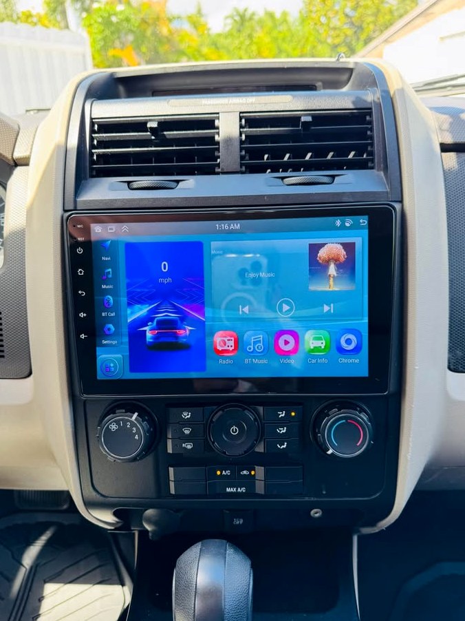 2012 Ford Escape XLS Sport