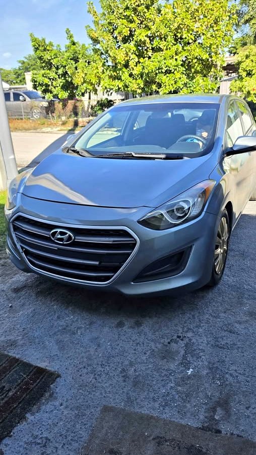 2016 Hyundai Elantra gt Hatchback