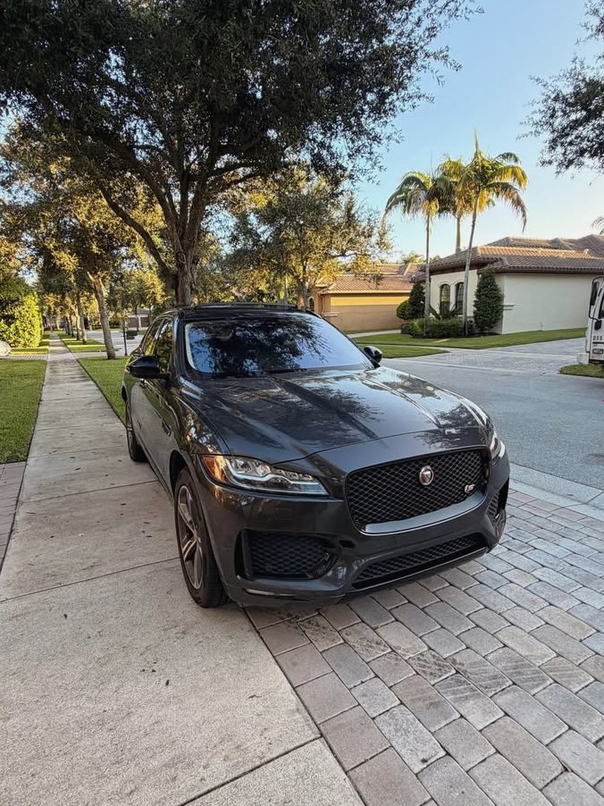 2017 Jaguar F-pace S Sport