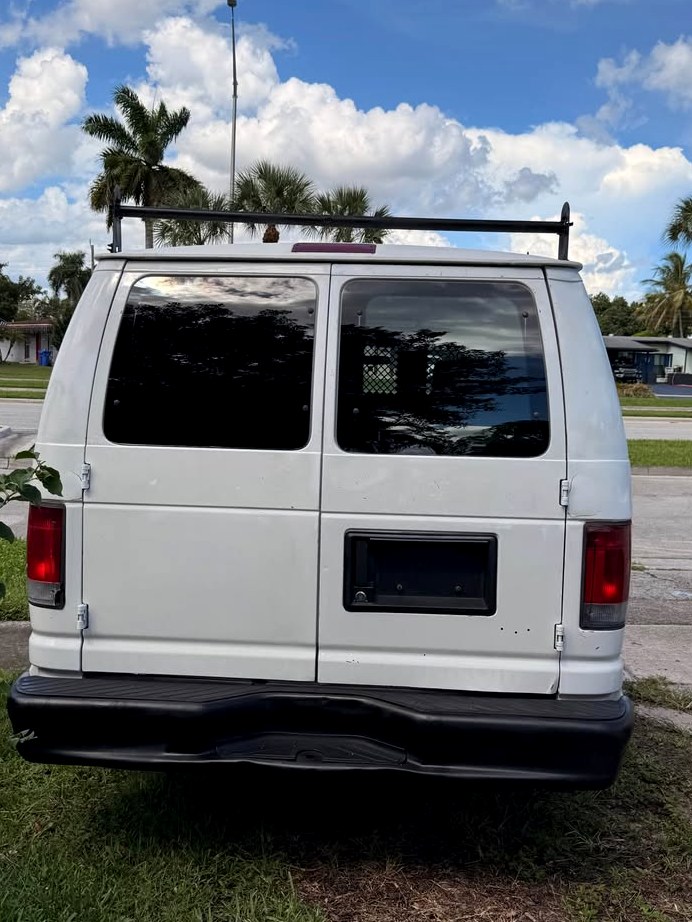2011 Ford E150 cargo Van