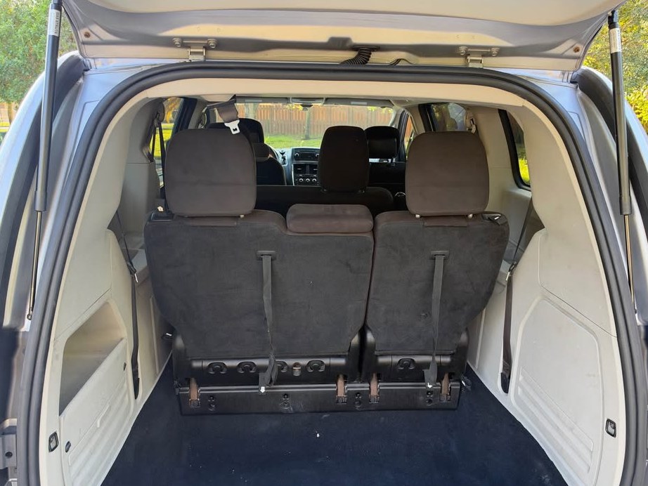 2015 Dodge Grand caravan LE