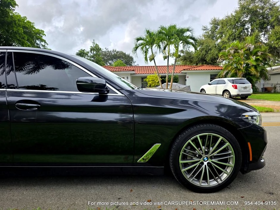 2020 BMW Series 5