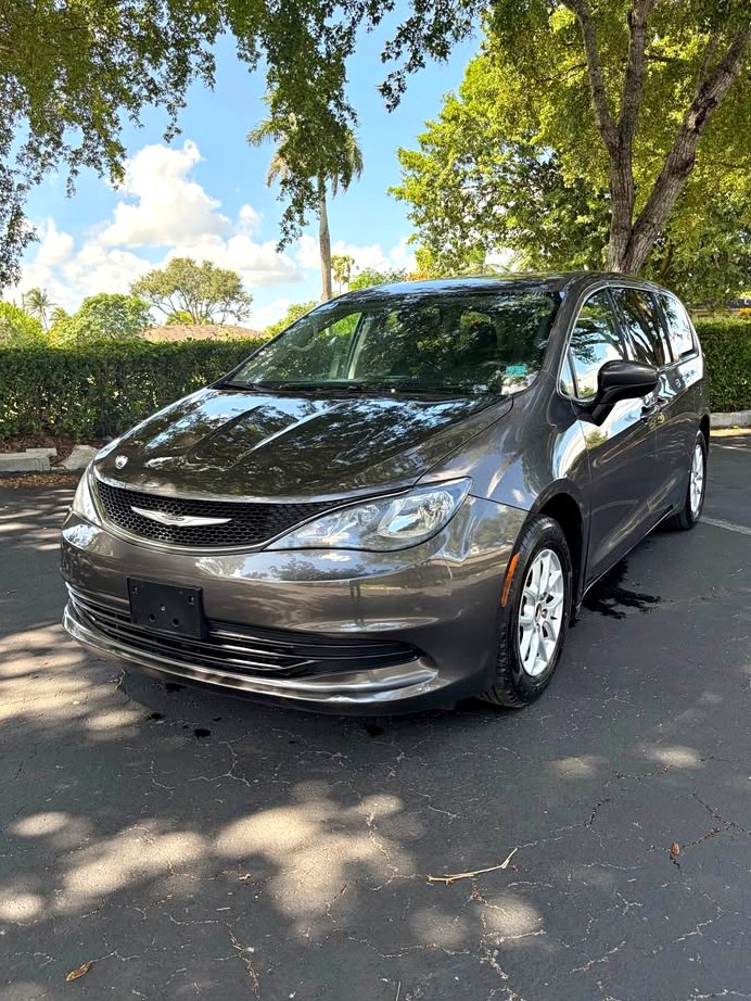 2017 Chrysler Pacifica Touring L