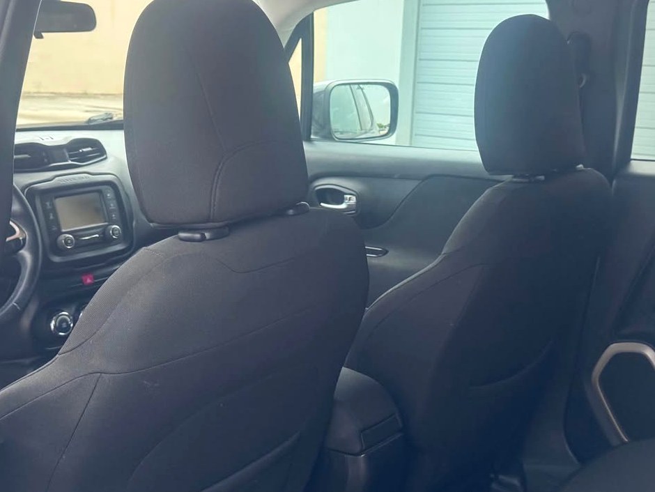 2017 Jeep Renegade Latitude Sport