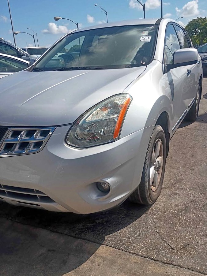 2013 Nissan Rogue Special addition