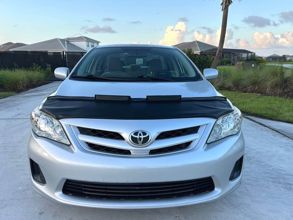 2011 Toyota Corolla LE Sedan