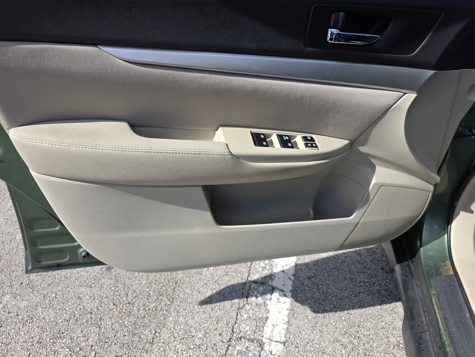 2013 Subaru Outback 2.5 XT