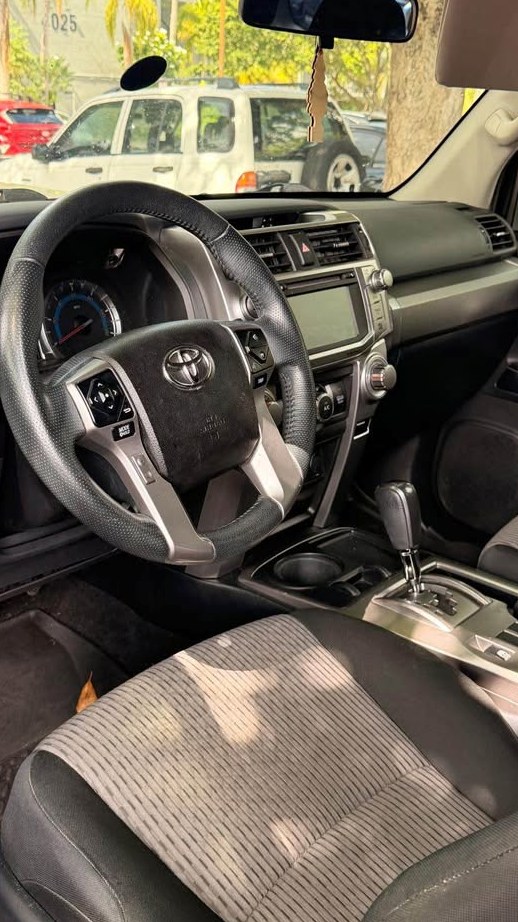 2017 Toyota 4runner SR5