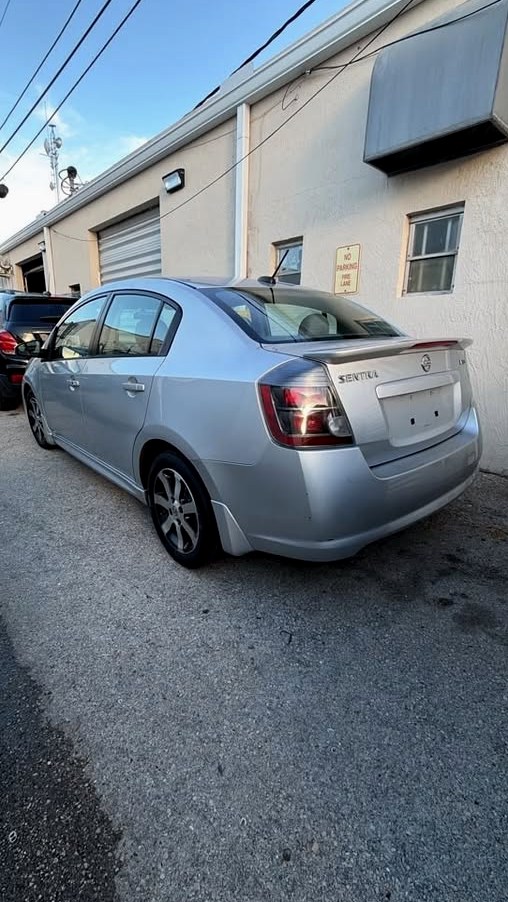 2012 Nissan Sentra 2.0 sr