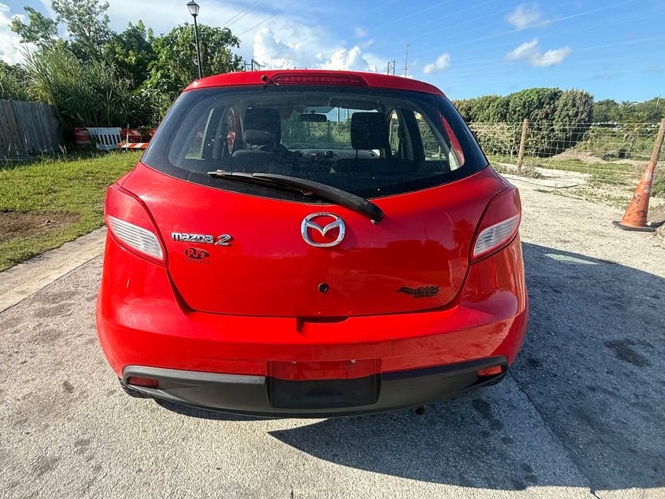 2012 Mazda 2 Sport Hatchback