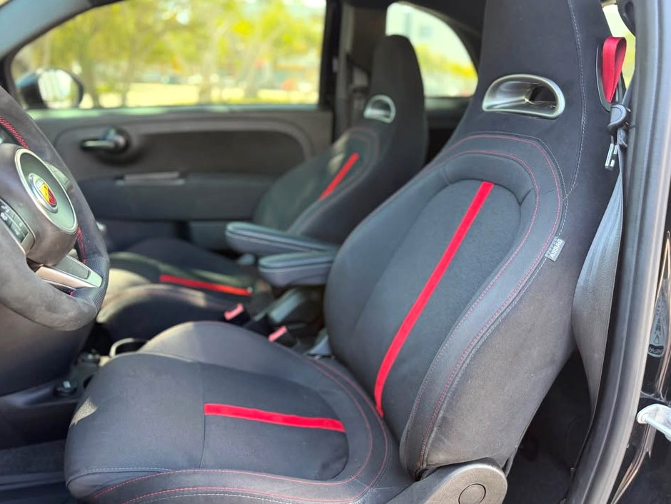 2015 Fiat 500 abarth Hatchback