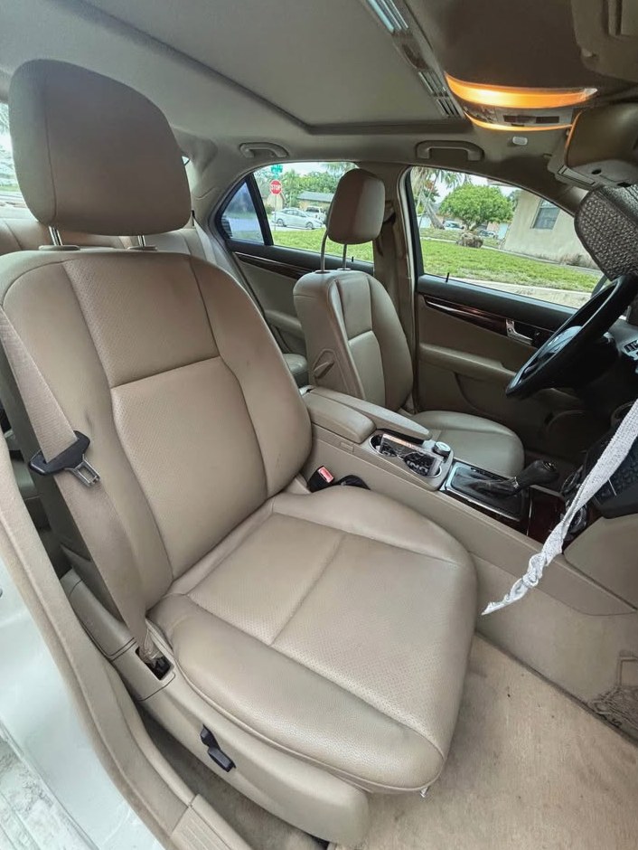 2009 Mercedes-Benz 300 ce