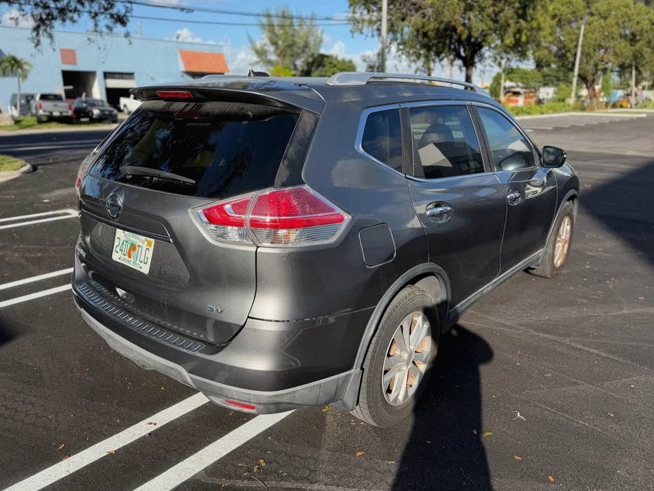 2015 Nissan Rogue SV Sport