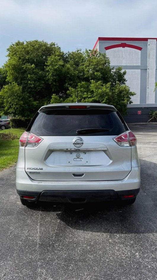 2016 Nissan Rogue SV Sport