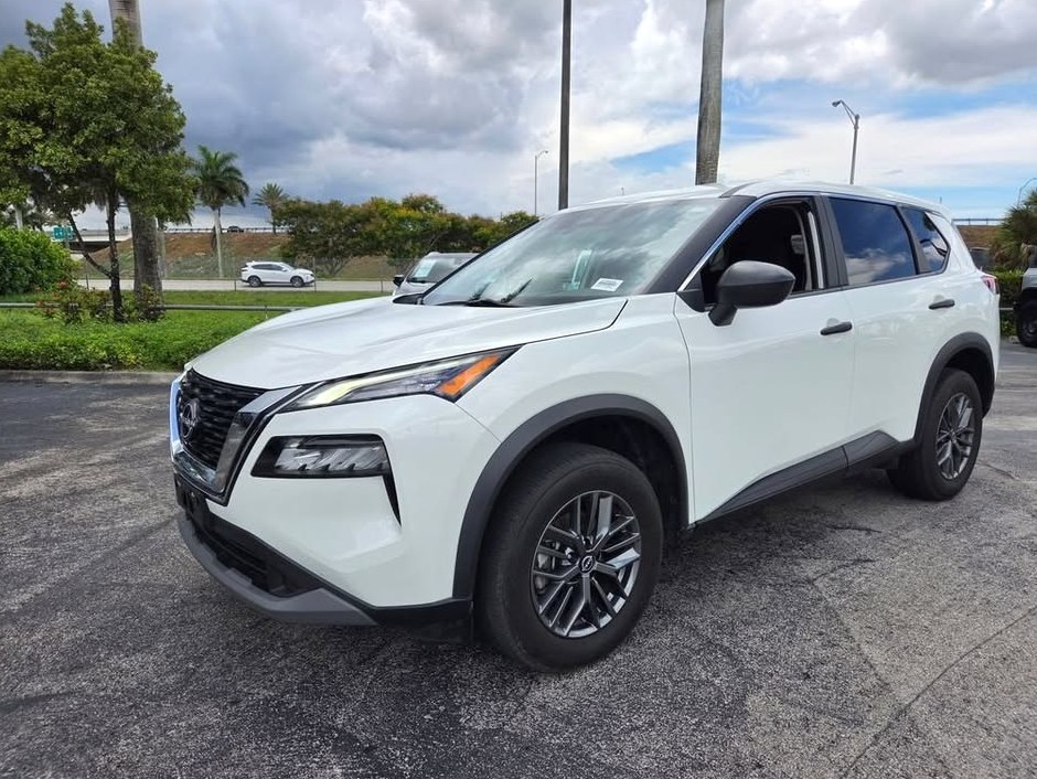 2023 Nissan Rogue s fwd