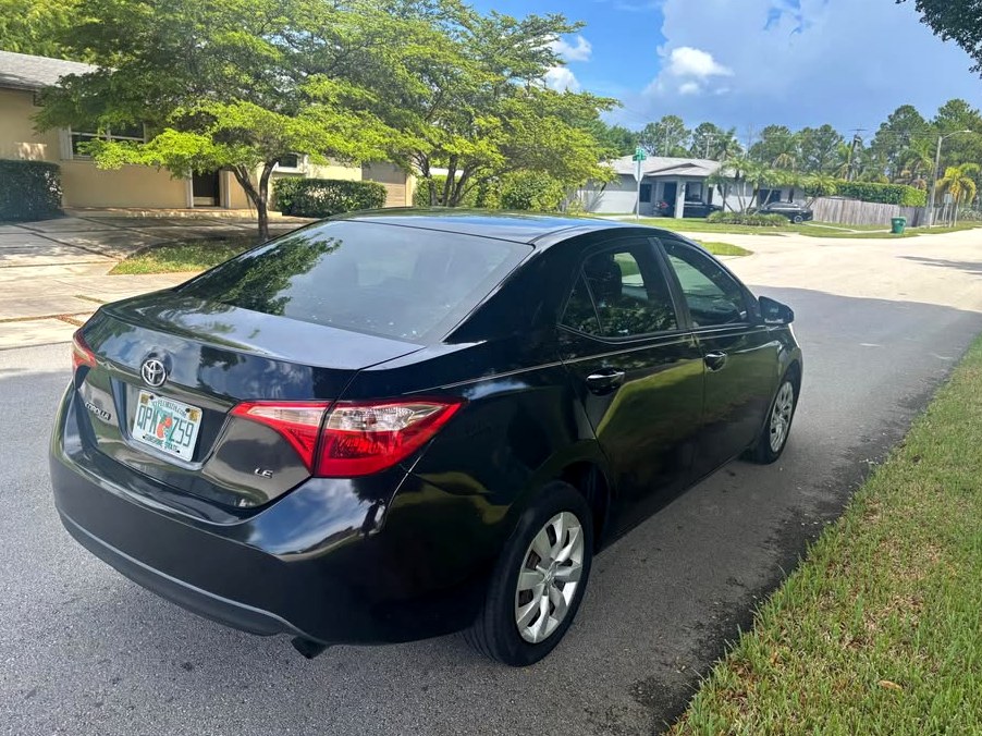 2017 Toyota Corolla L Sedan