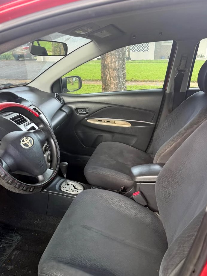 2008 Toyota Yaris L Sedan