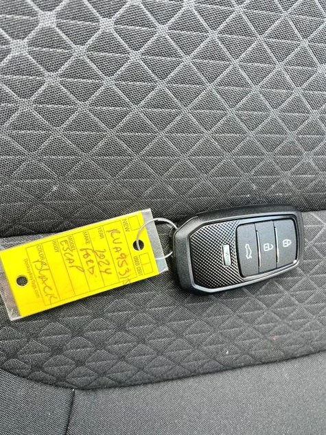 2024 Ford Escape-26363