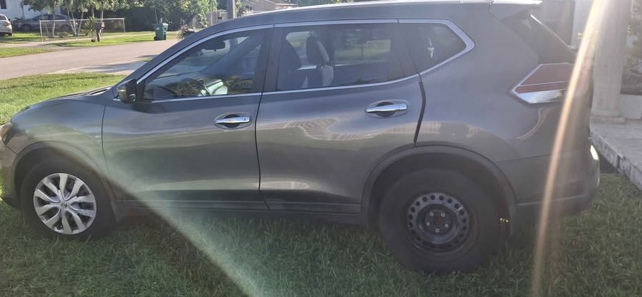 2014 Nissan Rogue sport S