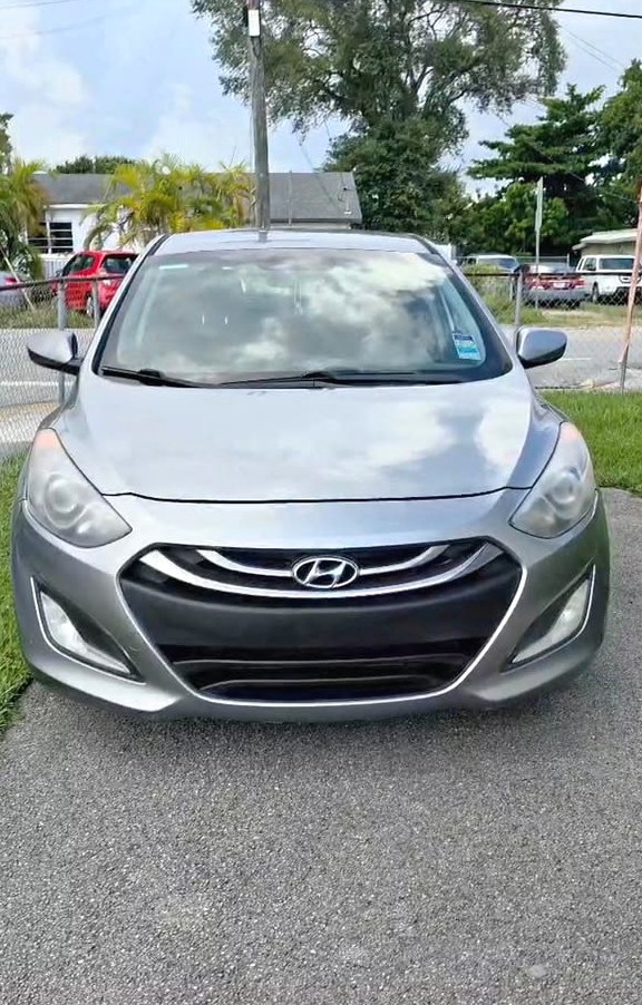 2013 Hyundai Elantra gt Hatchback