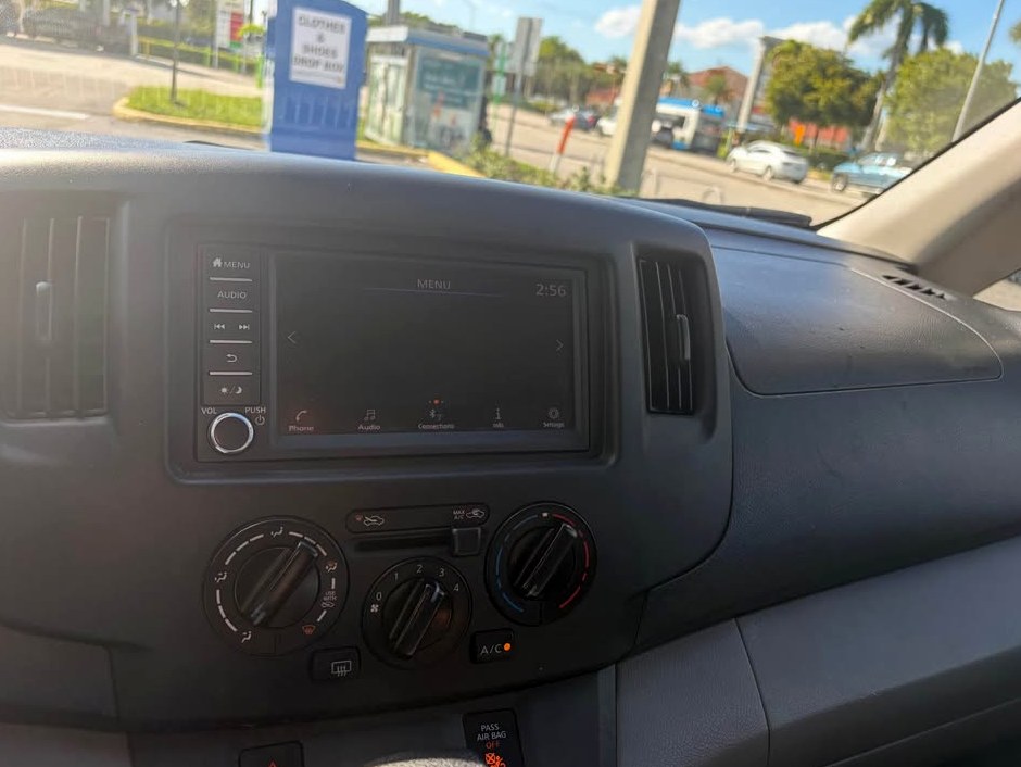 2020 Nissan Nv200 SV Van