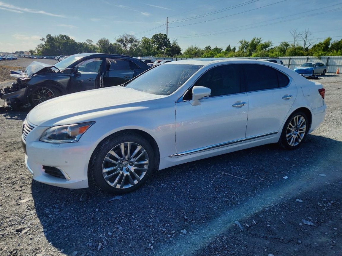 2016 Lexus Ls