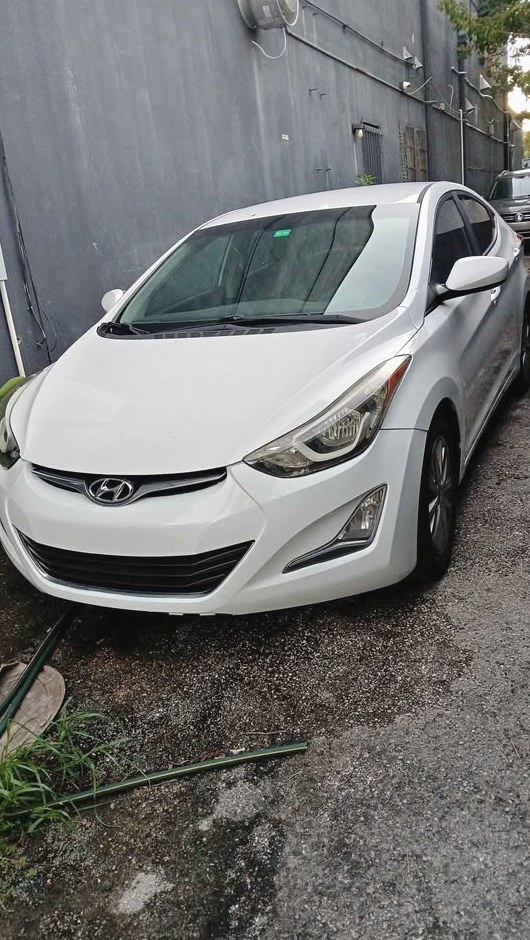 2016 Hyundai Elantra SE Sedan