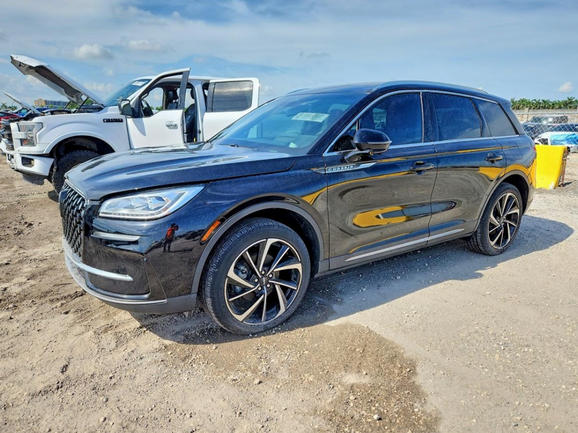 2023 Lincoln Corsair