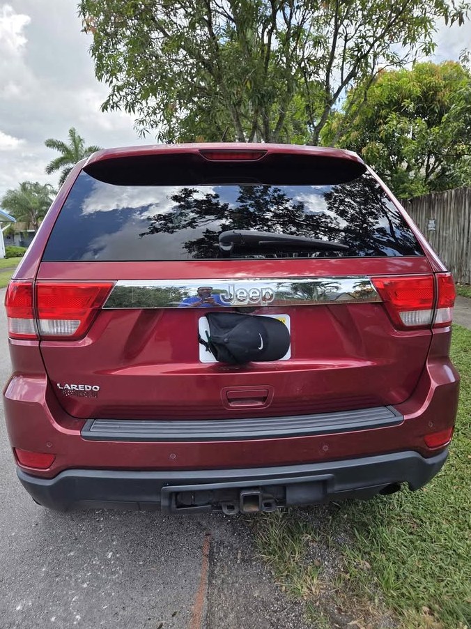 2013 Jeep Grand cherokee l