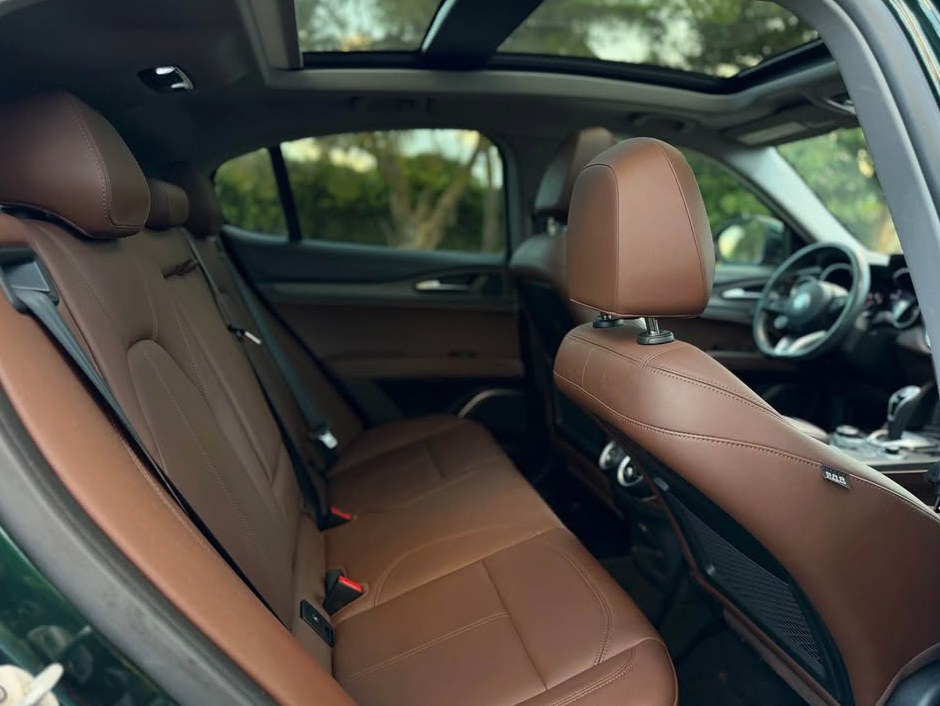 2021 Alfa Romeo Stelvio Ti Sport