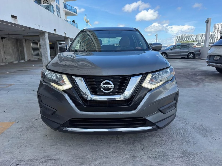 2017 Nissan Rogue sport S