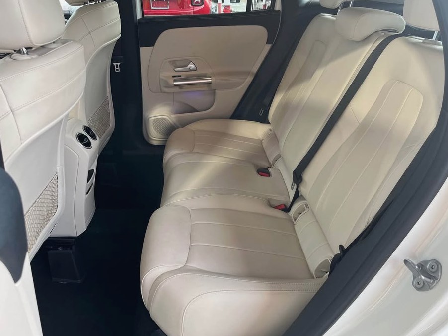 2021 Mercedes-Benz GLA 250 Sport