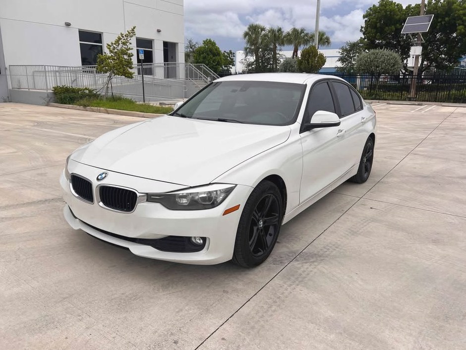 2015 BMW 3 series 320i