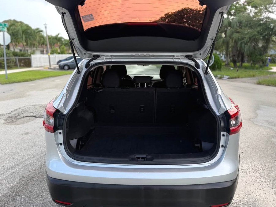 2020 Nissan Rogue sport