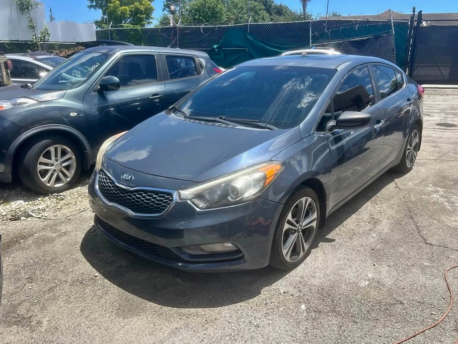 2015 Kia Forte clean title