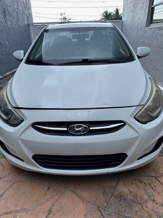 2016 Hyundai Accent SE Sedan