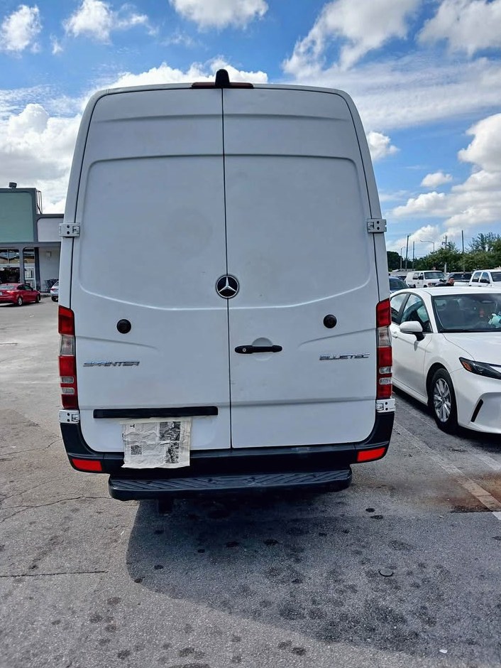 2015 Mercedes Benz sprinte 2500