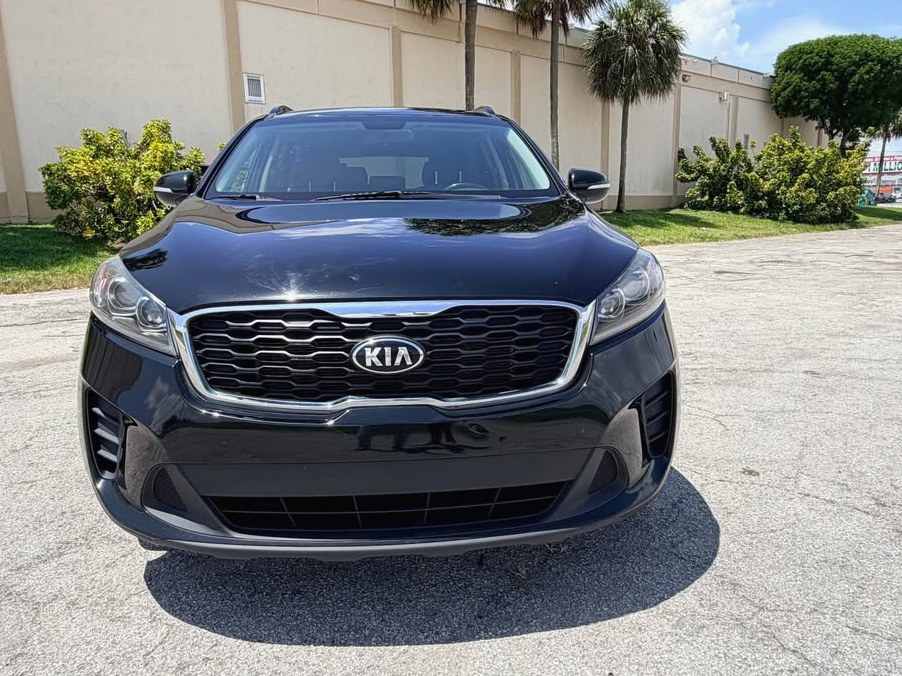 2019 Kia Sorento LX Sport