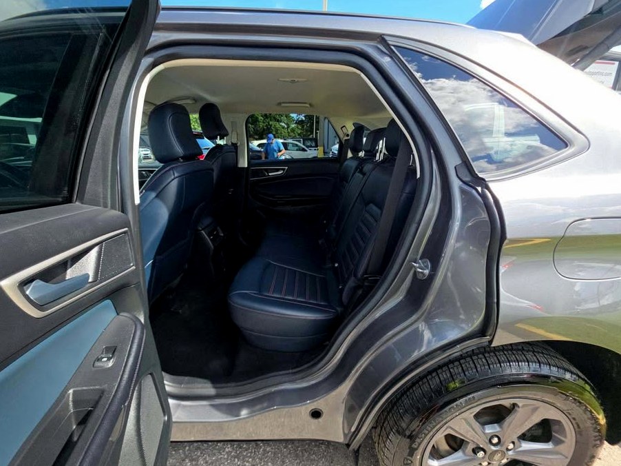 2023 Ford Edge (507)