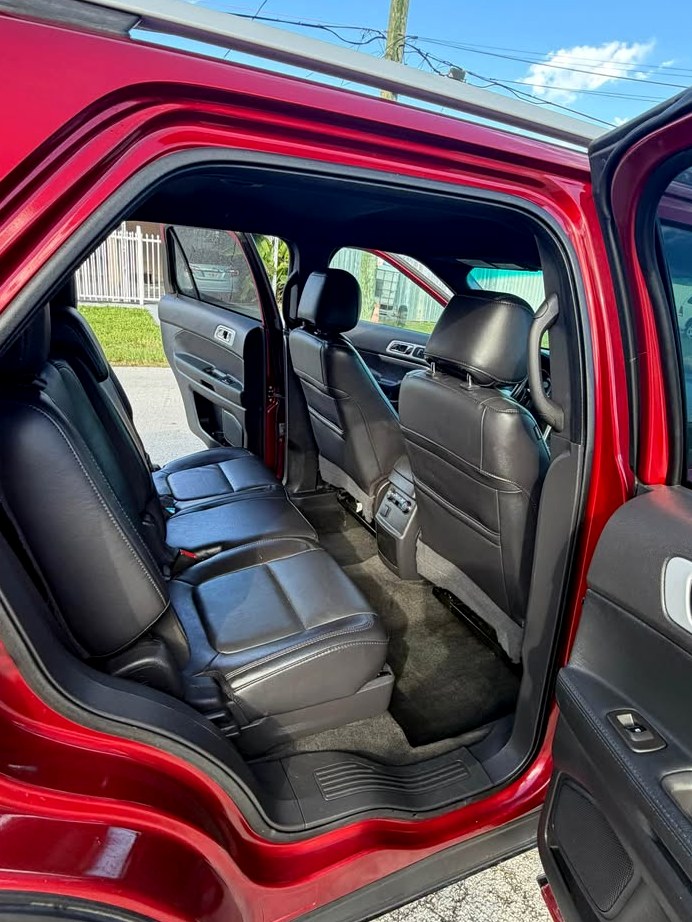 2015 Ford Explorer