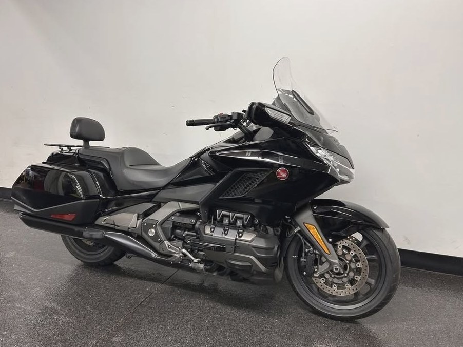 2019 Honda ® gold wing