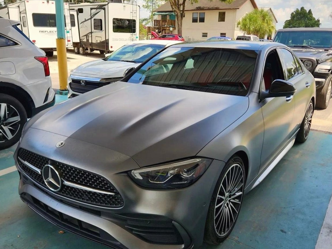 2022 Mercedes-Benz C