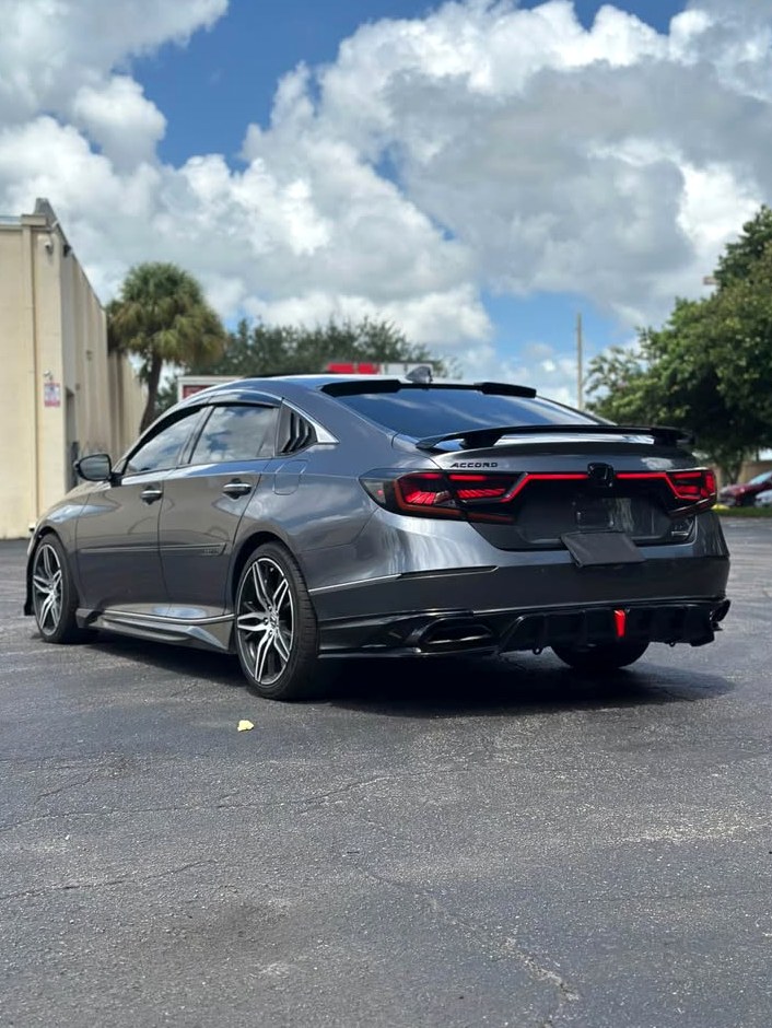 2018 Honda Accord Touring Sedan