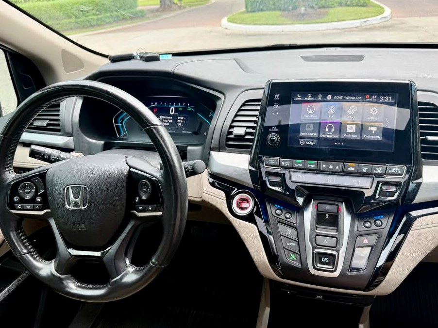 2018 Honda Odyssey Elite Minivan