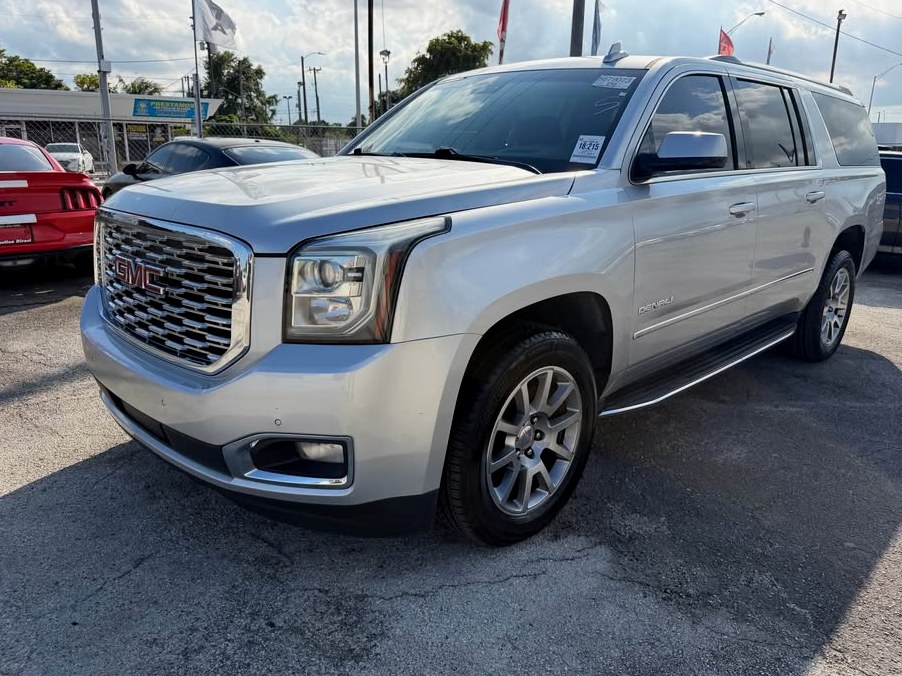 2020 GMC Yukon Denali
