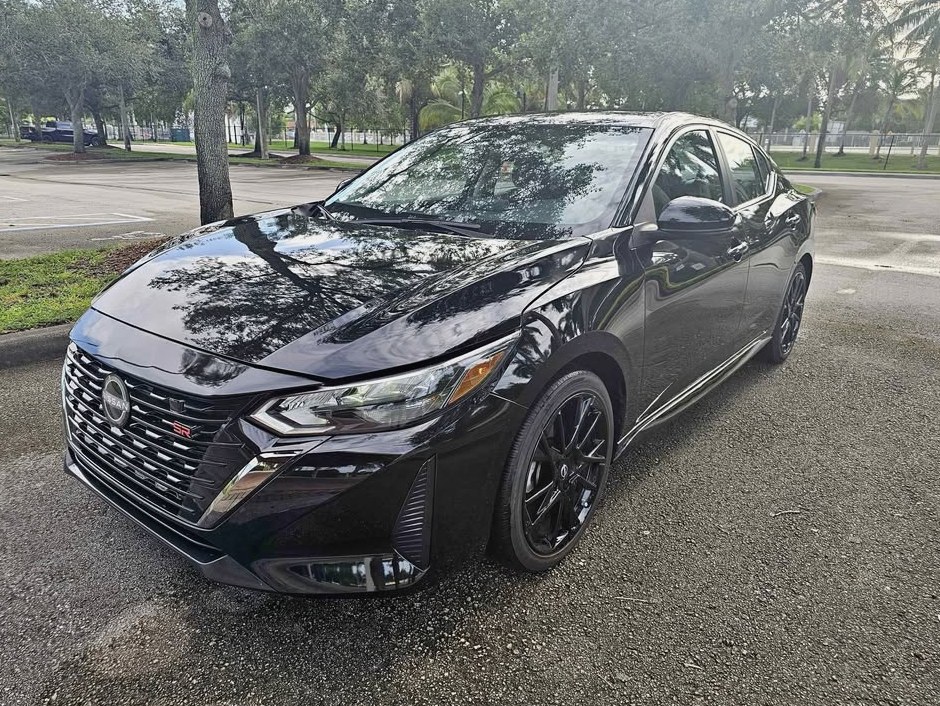 2025 Nissan Sentra SR Sedan